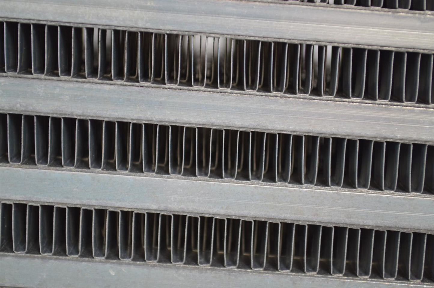 CSF The MAGNUM 1000HP intercooler core 18x12x6 bar&plate design - OPEN BOX