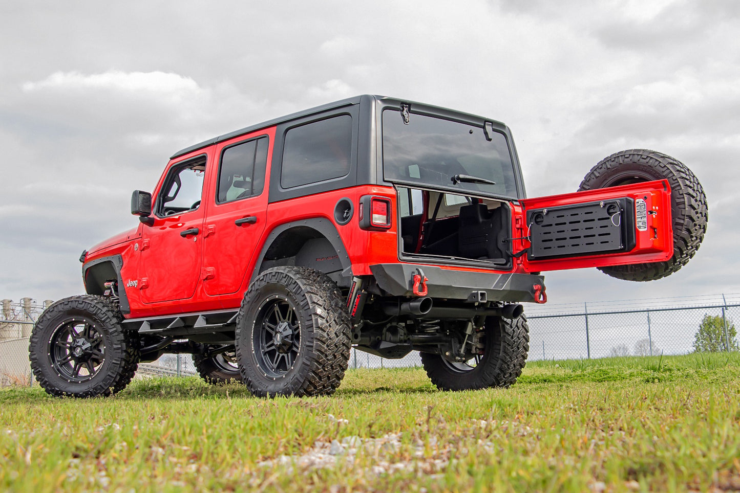 Tailgate Table | Jeep Wrangler JL (18-24)/Wrangler Unlimited (18-24) 