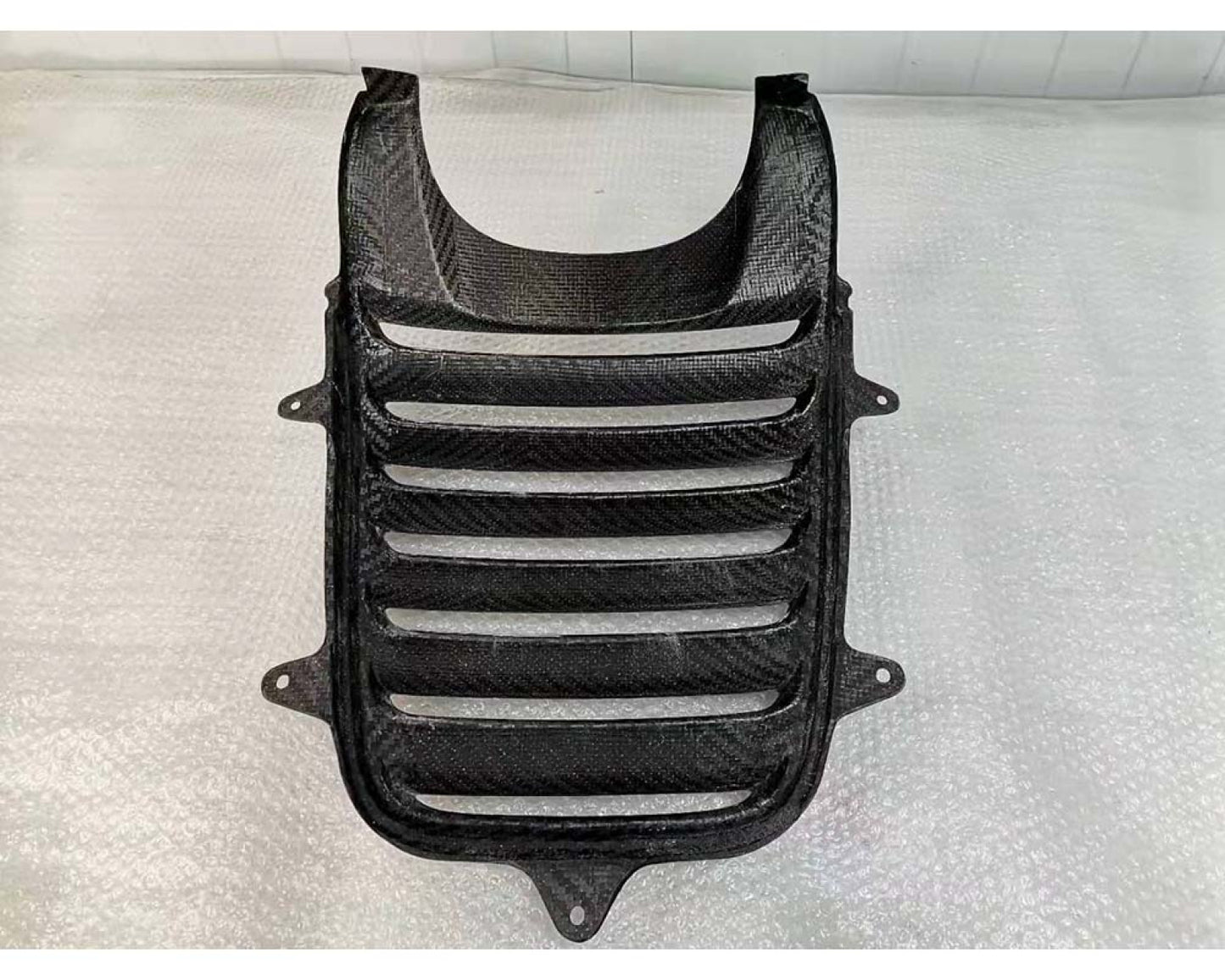 VR Aero Dry Carbon Fiber Rear Engine Cover McLaren 650S