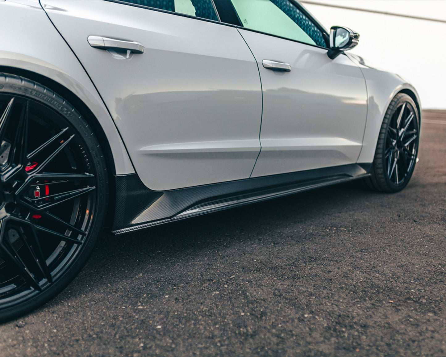 VR Aero Carbon Fiber Side Skirts Audi RS7 C8