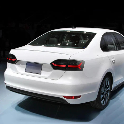 VLAND LED Tail Lights For Volkswagen Sagitar/Jetta MK6 2011-2014